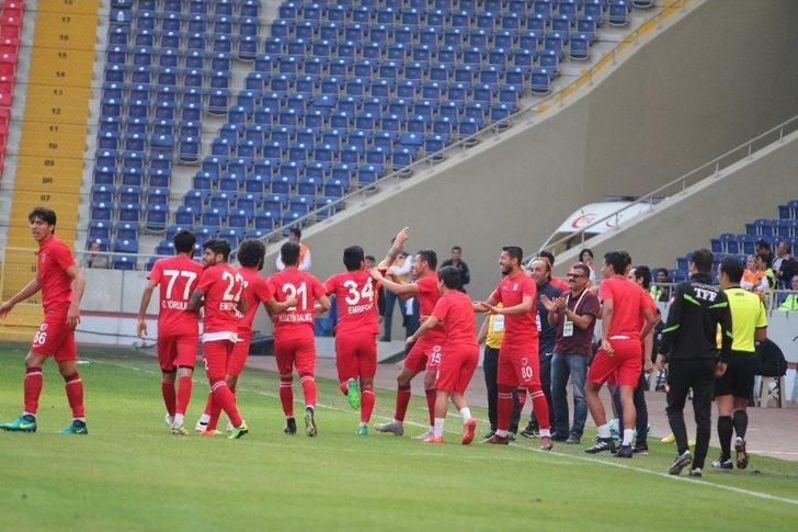 Tff 2. Lig: Mersin İdmanyurdu: 3 - Etimesgut Belediyespor: 1 G4