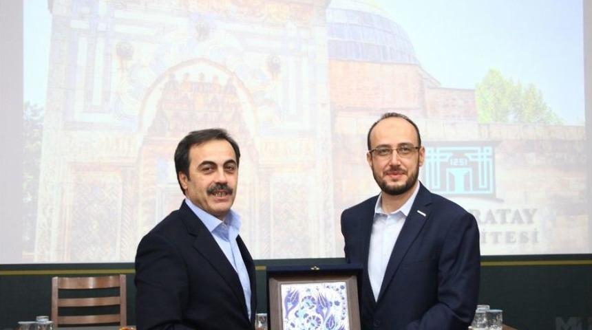 Müsiad Konferanslarında Karatay Medresesi Konuşuldu