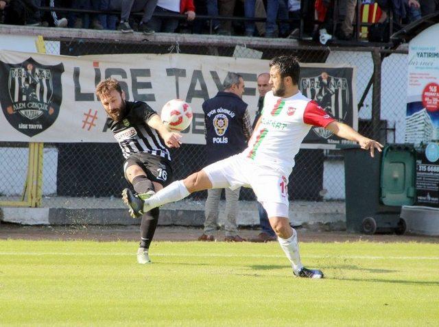 Tff 2. Lig: Nazilli Belediyespor: 1 Karşıyaka: 0 1