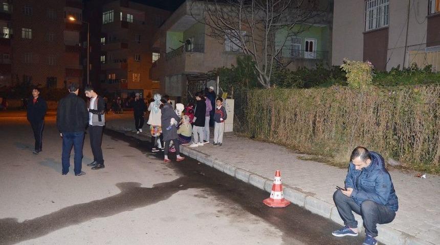 Irak Depremi Batman&rsquo;da Vatandaşları Sokağa D&ouml;kt&uuml;