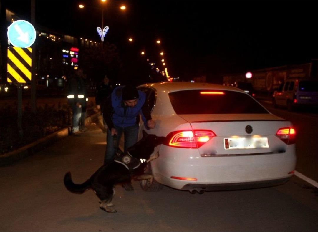 Erzurum Polisinden Gece Yarısı "huzur" Uygulaması