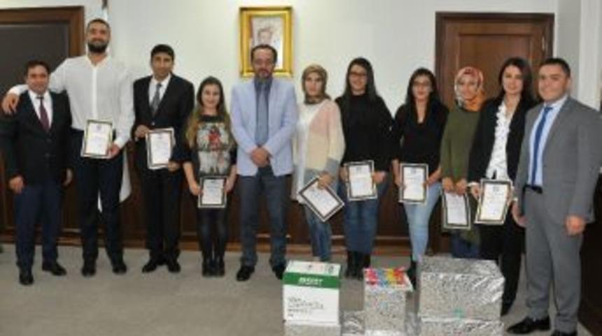 Köşk Myo’dan Gezici Kütüphaneye Kitap Desteği