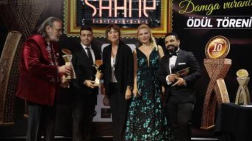 Dr. Aydoğan S&uuml;er&rsquo;e &ldquo;10 Yıla Damgasını Vuranlar&rdquo; &Ouml;d&uuml;l&uuml;