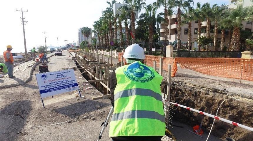 Mezitli&rsquo;de Yağmursuyu &Ccedil;alışması Devam Ediyor