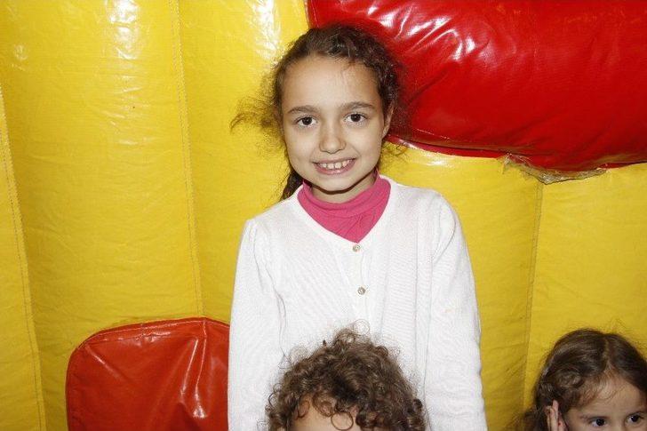 Pepee, Neoplus’ta Minik Hayranlarıyla Buluştu G5