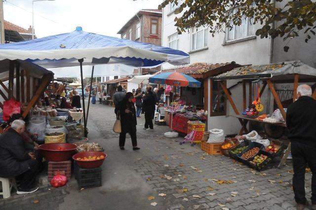 Ak&ccedil;akoca&rsquo;daki Tarihi Mahalle B&uuml;y&uuml;k İlgi G&ouml;r&uuml;yor 2