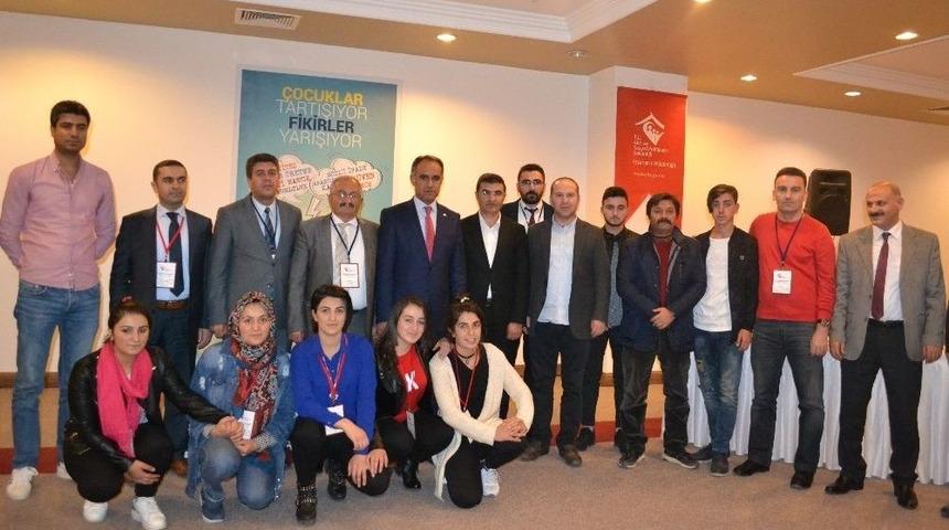 Erzurum B&ouml;lge M&uuml;nazara Yarışmasına Ev Sahipliği Yaptı