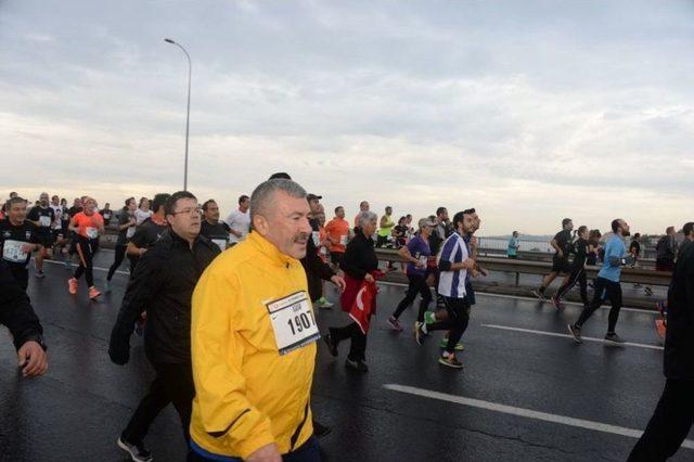 İstanbul Emniyet Müdürü Çalışkan İstanbul Maratonunda