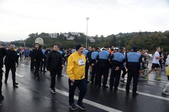 İstanbul Emniyet Müdürü Çalışkan İstanbul Maratonunda