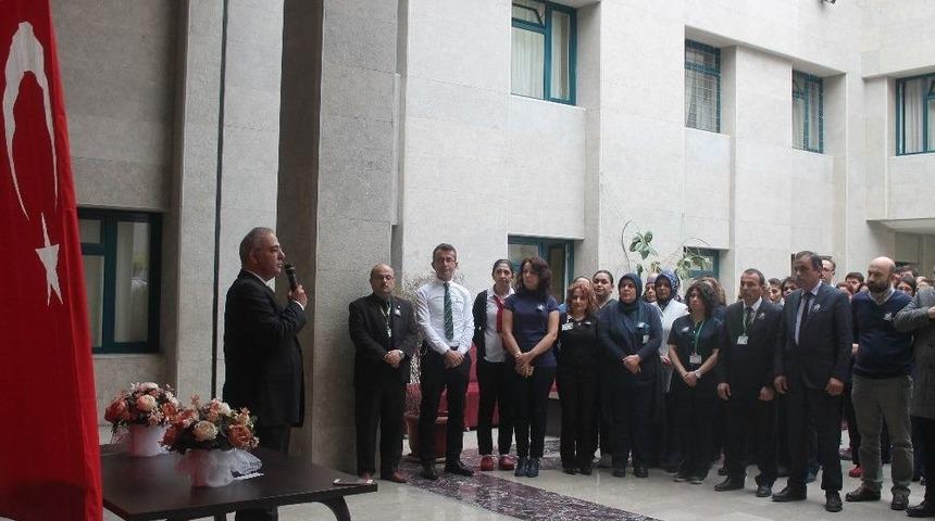 Atat&uuml;rk, 79. &Ouml;l&uuml;m Yıld&ouml;n&uuml;m&uuml;nde D&uuml;zce &Uuml;niversitesi Hastanesi&rsquo;nde Anıldı