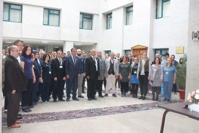 Atat&uuml;rk, 79. &Ouml;l&uuml;m Yıld&ouml;n&uuml;m&uuml;nde D&uuml;zce &Uuml;niversitesi Hastanesi&rsquo;nde Anıldı 1