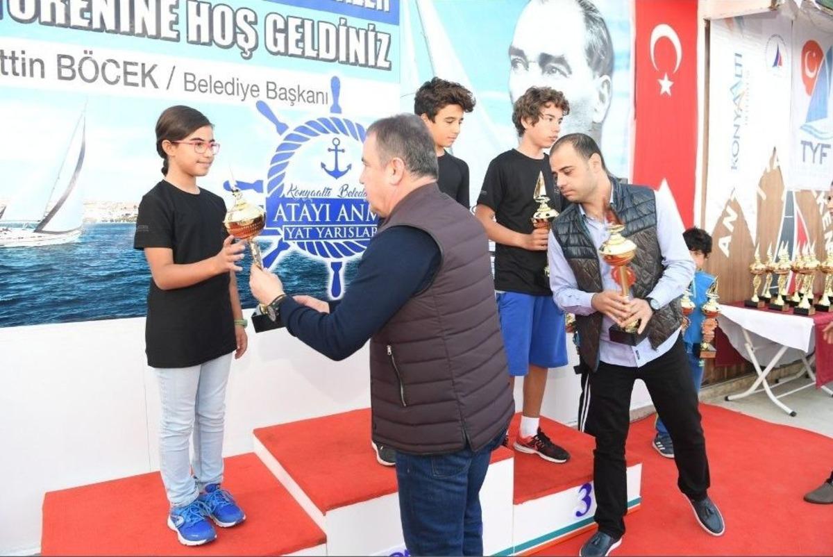 Başkan B&ouml;cek: &ldquo;yelkenler, Ata&rsquo;mız İ&ccedil;in Yarıştı&rdquo;