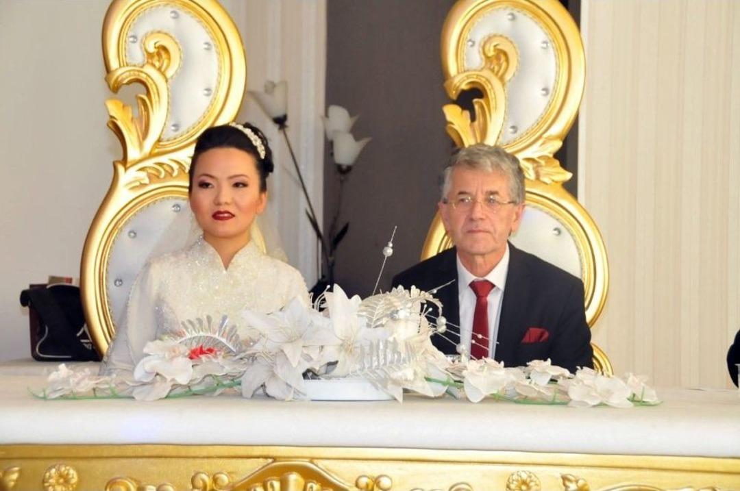 &Ccedil;inli Geline Dini Nikah Ve T&uuml;rk Usul&uuml; D&uuml;ğ&uuml;n