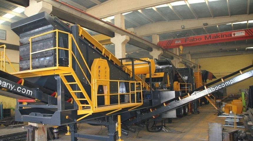 Stajyer Olarak Başladı, Şimdi Ülkelere Yerli Makine İhraç Ediyor