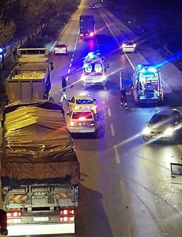 Eskişehir&rsquo;de Trafik Kazası: 2 &Ouml;l&uuml; 2 Yaralı 1