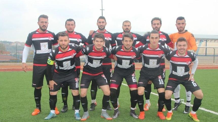 Bilecikspor Liderliğe Y&uuml;kseldi