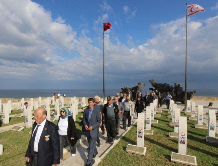 Gazi Oldukları Topraklarla 43 Yıl Sonra Buluştular G4