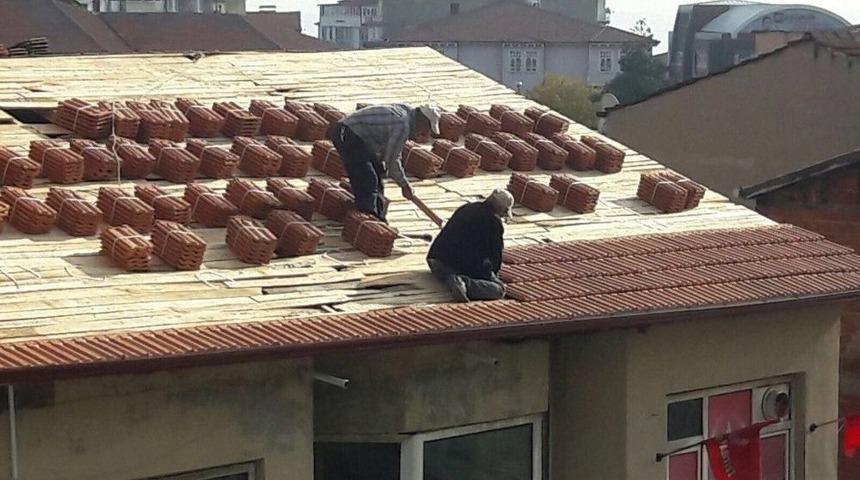 Bu İş&ccedil;iler &Ouml;l&uuml;mle Dans Etmeyi Seviyor