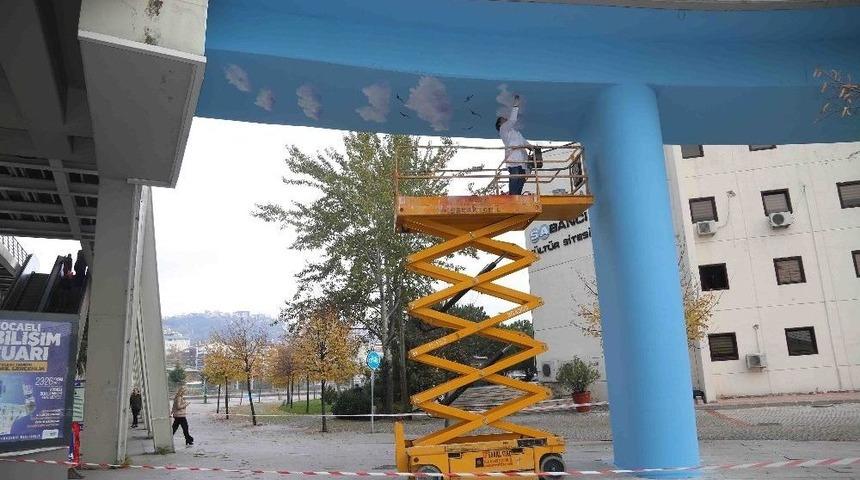 Kocaeli&rsquo;nin &Uuml;st Ge&ccedil;itleri Renkleniyor