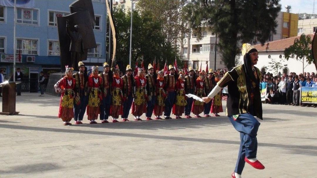 D&uuml;şman İşgalinden Kurtuluşa Mehteranlı Kutlama