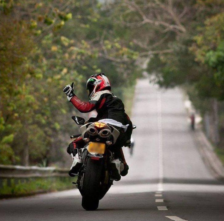 Sivas’taki Motosiklet Kazasında Ölen Genç Tokat’ta Toprağa Verildi G4