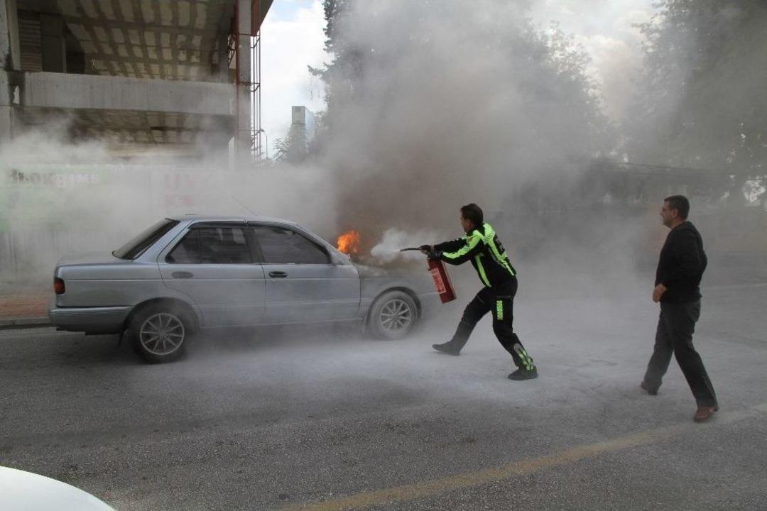 Seyir Halindeki Lpg&rsquo;li Otomobil Yandı