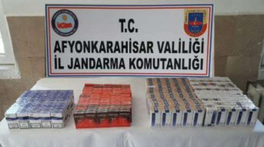 Suriyeli Şahsın Valizinden 350 Paket Ka&ccedil;ak Sigara &Ccedil;ıktı