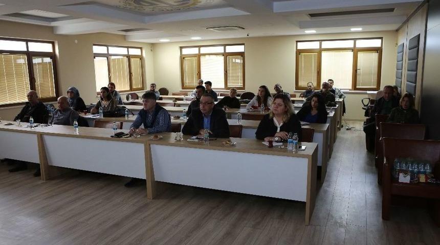 Edremit Ticaret Odası "yeni Nesil Dış Ticaret İstihbarat Eğitimi" D&uuml;zenlendi