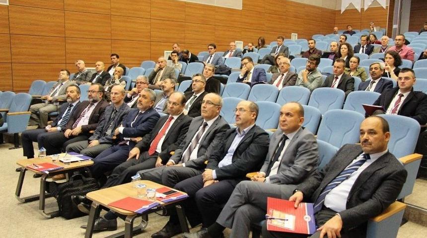 Y&ouml;s, Om&uuml;&rsquo;de Masaya Yatırıldı