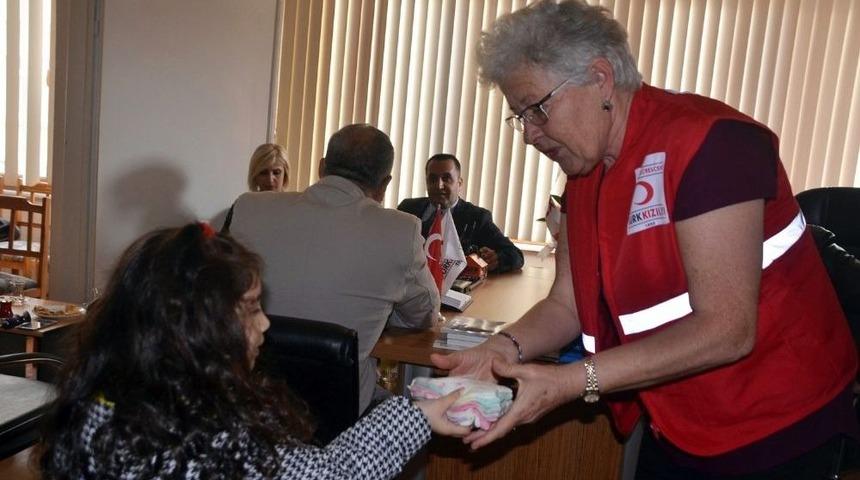 Minik Ayaklar &Uuml;ş&uuml;meyecek