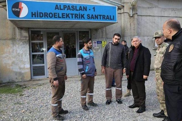 Vali Yıldırım’dan Alparslan-1 Barajına Ve Varto’ya Ziyaret