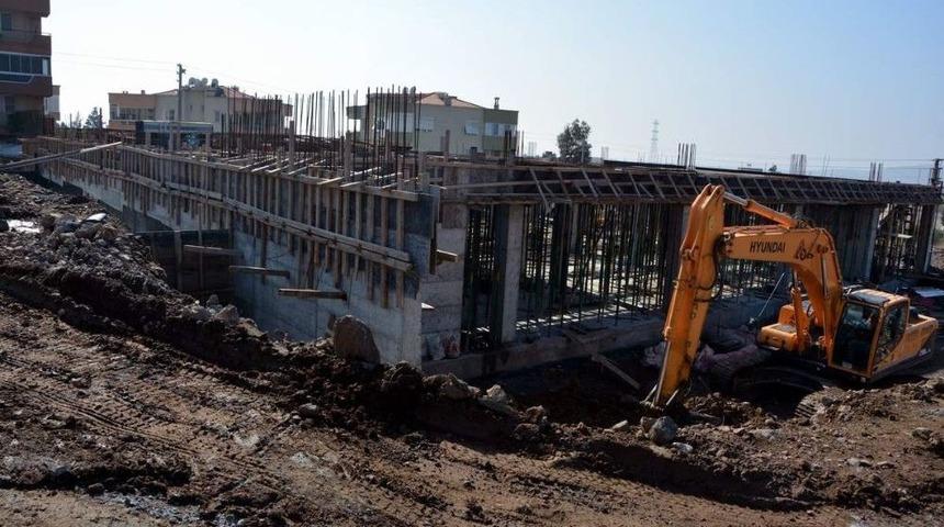 Helvacı Modern Kapalı Pazar Yeri İnşaatı Devam Ediyor