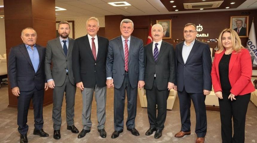 Başkan Karaosmanoğlu Gebkim Y&ouml;netimini Ağırladı