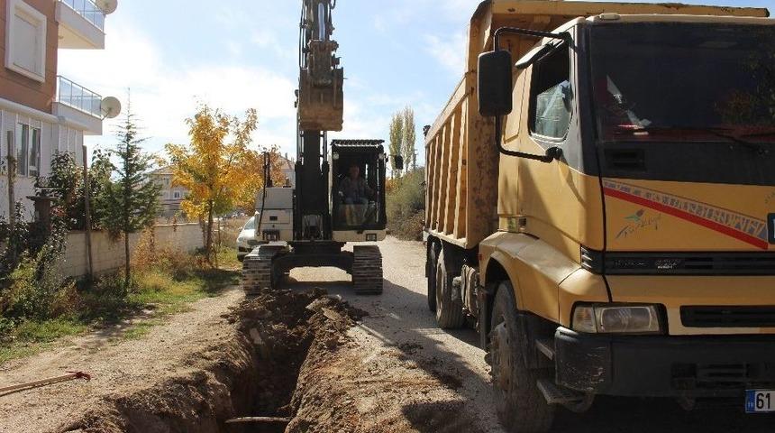 40 Kilometrelik &Uuml;&ccedil;&uuml;nc&uuml; Etap Kanalizasyon Başladı
