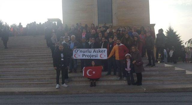 Efeler Belediyesi, Şehit Ve Gazi Ailelerini Ata&rsquo;nın Huzuruna &Ccedil;ıkarttı 2
