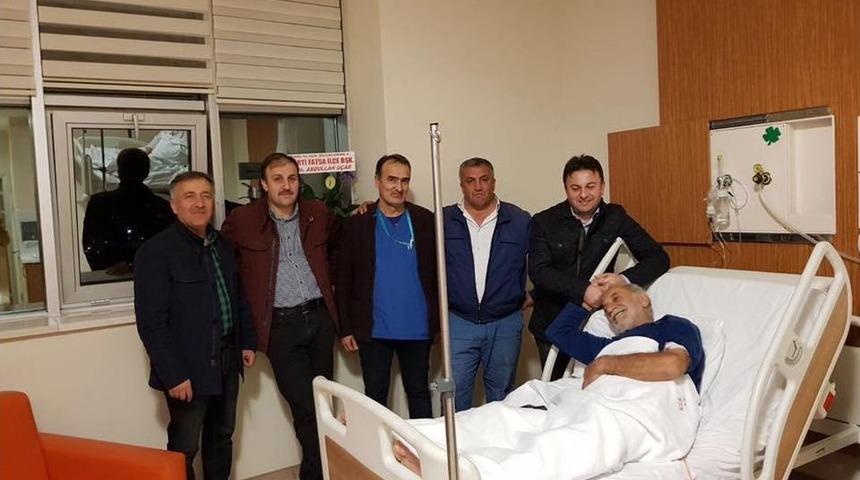 Ak Partili Y&ouml;neticilerden Yatan Hastalara Ziyaret