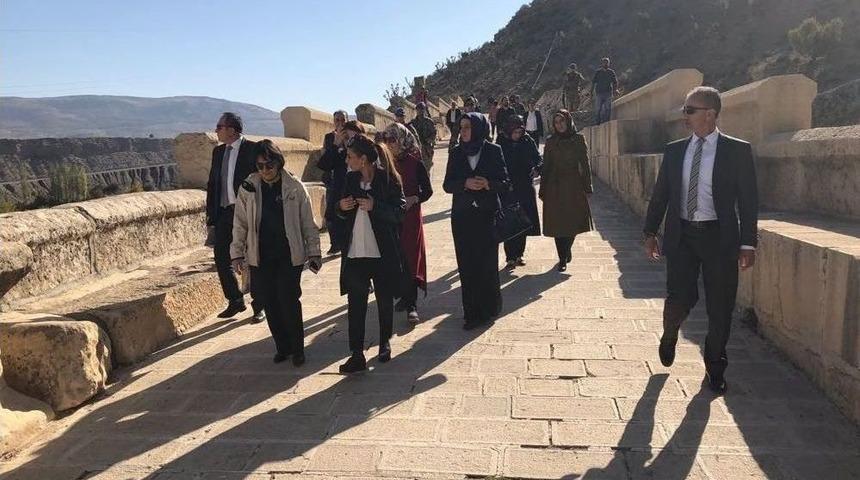 Bayan &Ouml;zl&uuml; Adıyaman&rsquo;a Hayran Kaldı