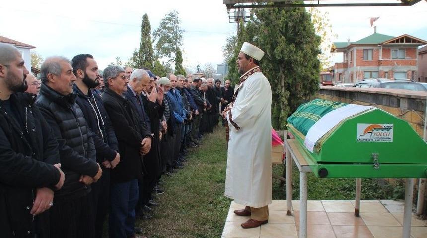 Sakarya&rsquo;da &Ouml;ld&uuml;r&uuml;len Baba Ve Kızına Acı Veda