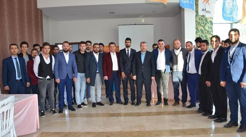 Ak Parti Bilecik Gen&ccedil;lik Kolları Danışma Toplantısı Boz&uuml;y&uuml;k&rsquo;te Yapıldı