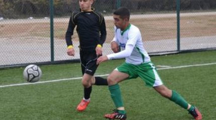 Amat&ouml;r U19&rsquo;da Demirspor&rsquo;un Ardından Adafı Kartalspor Da Şampiyon Oldu