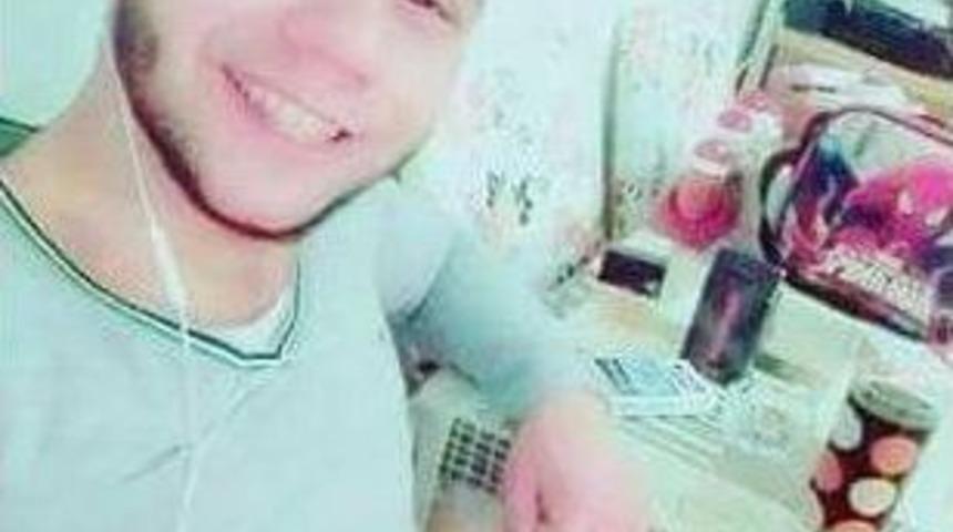 16 Yaşındaki Futbolcu Kalp Krizinden Hayatını Kaybetti