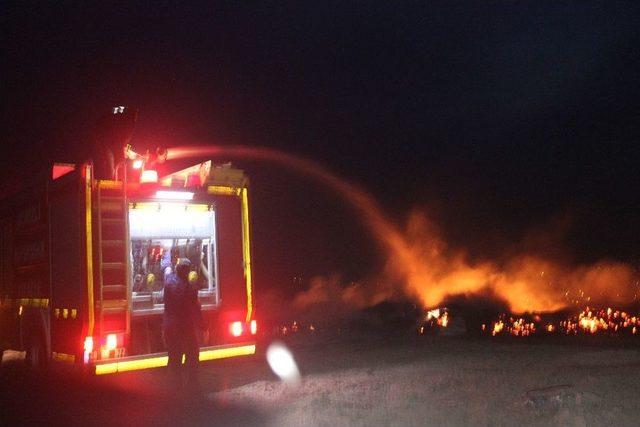 Denizli’de Molozların Döküldüğü Alanda Yangın