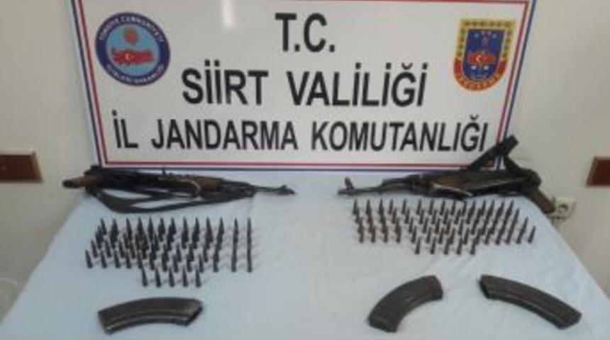 Siirt&rsquo;te Y&uuml;k Hayvanının Heybesinde Silah Bulundu