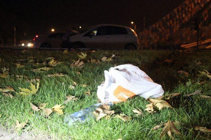 Alkollü Otomobil Kullanan Sürücünün Çarptığı Midibüs Yan Yattı G5