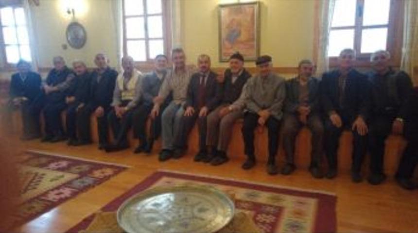 Dede Torun Evi&rsquo;nde İhtiyarlara Sağlık Semineri Devam Ediyor