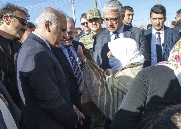 Vali Zorluoğlu Vatandaşlarla Bir Araya Geldi G1