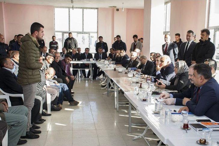 Vali Zorluoğlu Vatandaşlarla Bir Araya Geldi G4