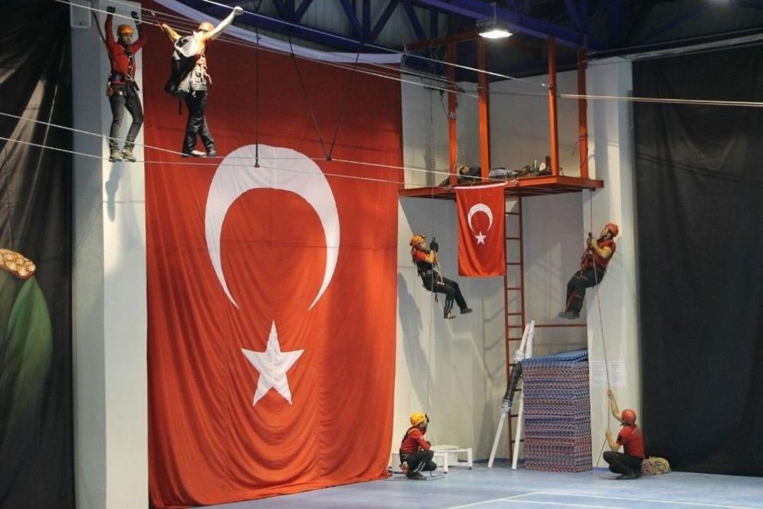 Jandarma Ve Nak&rsquo;tan Nefes Kesen Tatbikat