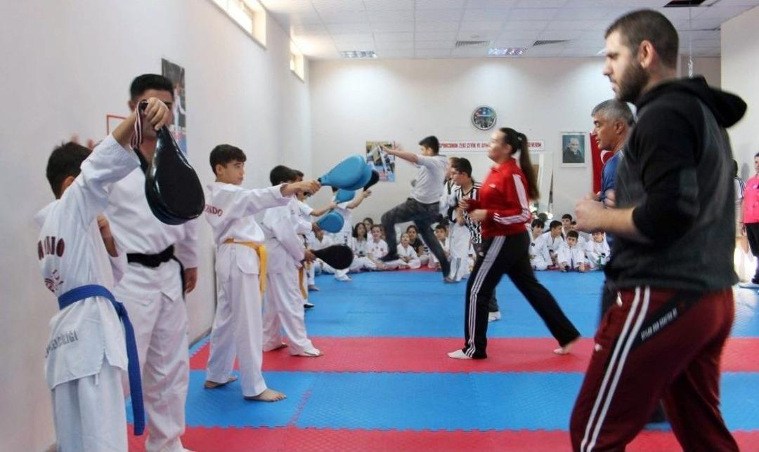 (&ouml;zel Haber) Anne Ve Babaların Zorlu Rakipleri