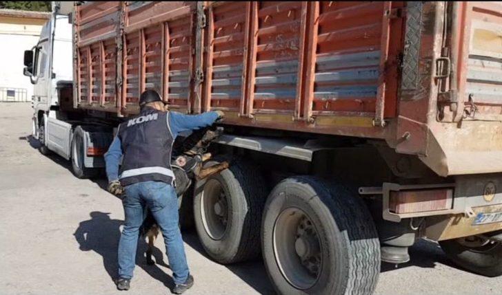 Operasyonda Ele Geçirilen Kaçak İlaçlar Polisi De Şaşırttı G2